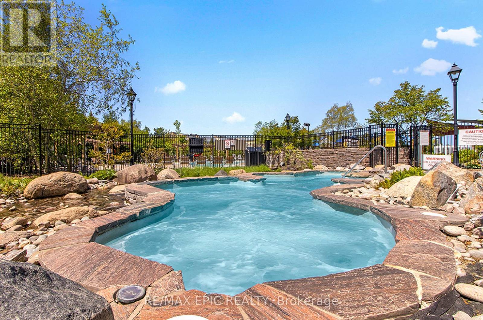 #252 - 220 Gord Canning Drive, Blue Mountains, Ontario  L9Y 0V2 - Photo 37 - X12612324