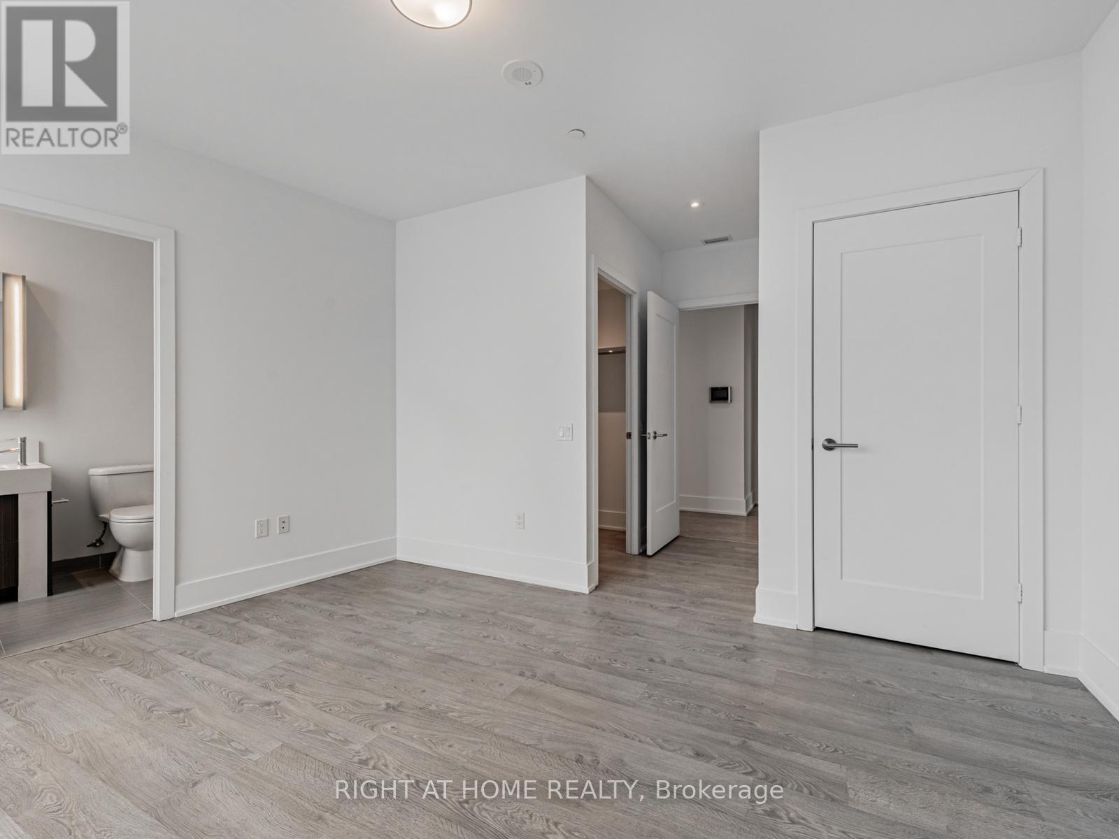 4810 - 10 York Street, Toronto, Ontario  M5J 0E1 - Photo 11 - C12653606