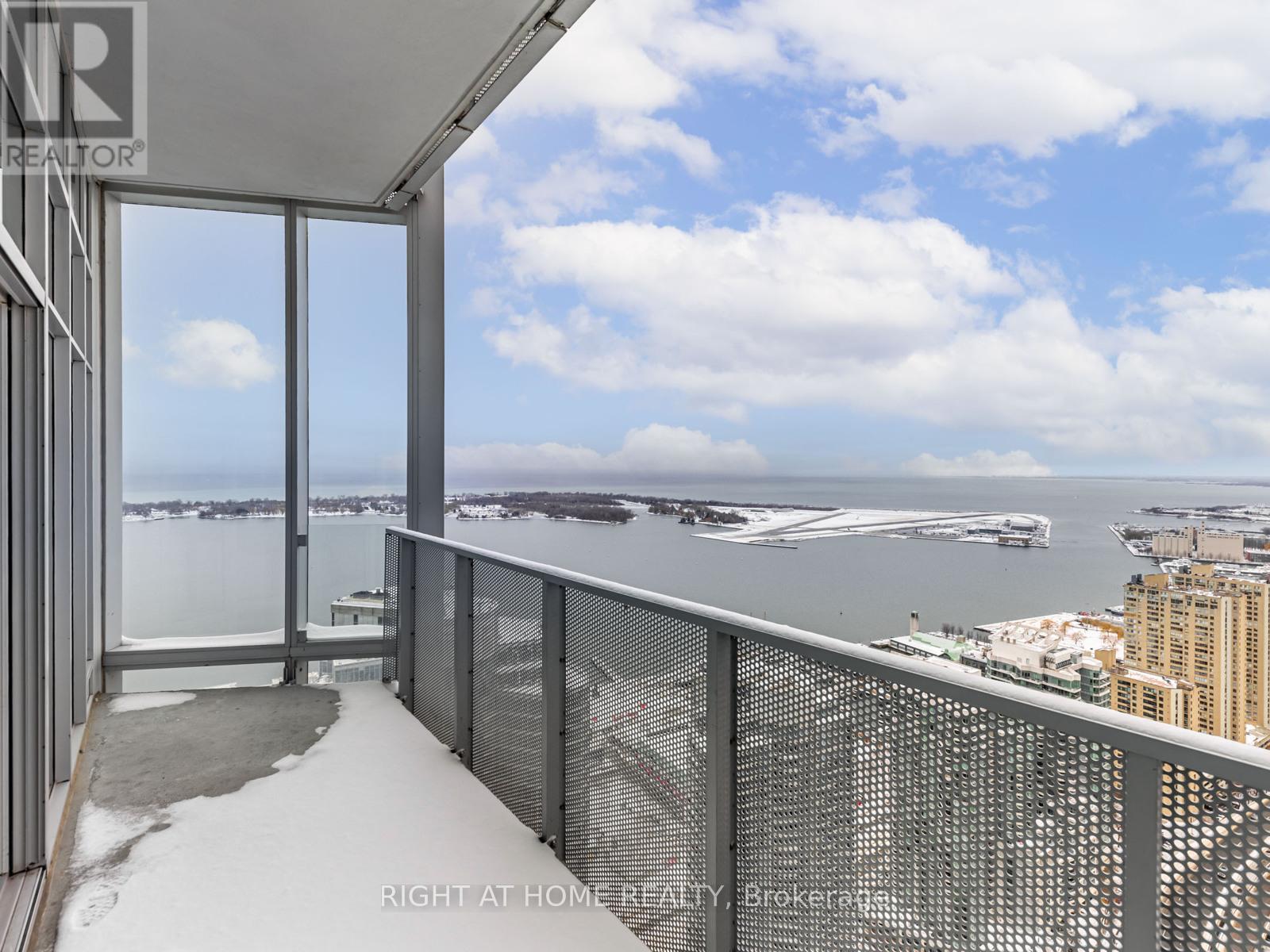 4810 - 10 York Street, Toronto, Ontario  M5J 0E1 - Photo 25 - C12653606