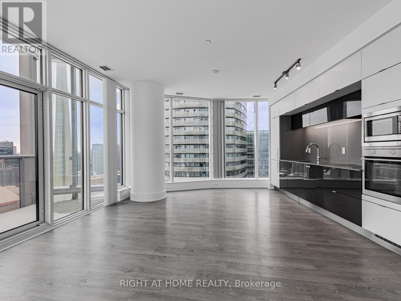 4810 - 10 York Street, Toronto, Ontario  M5J 0E1 - Photo 7 - C12653606