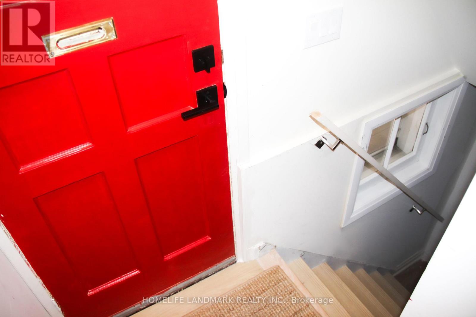 65 Glenwood Crescent, Toronto, Ontario  M4B 1J8 - Photo 16 - E12653608