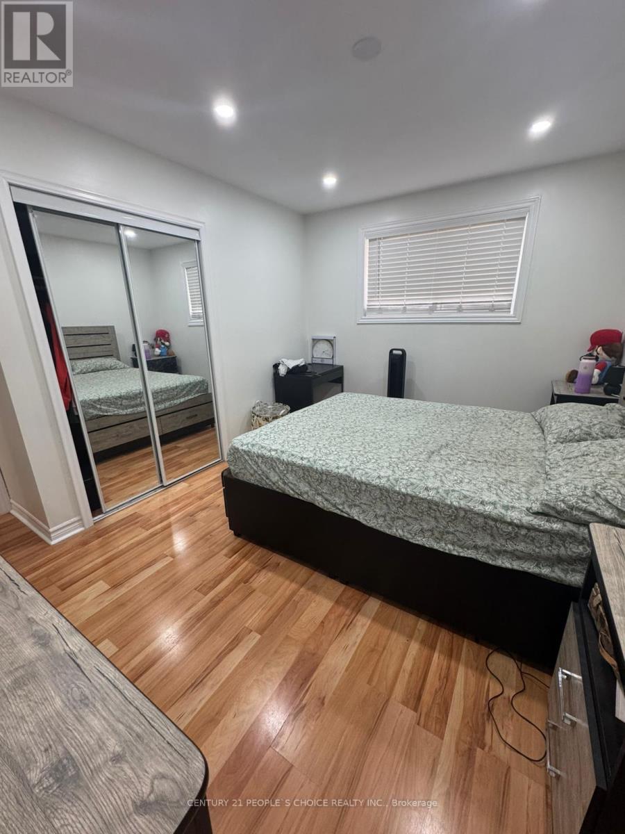 50 Dreyer Drive E, Ajax, Ontario  L1S 1J4 - Photo 16 - E12653612