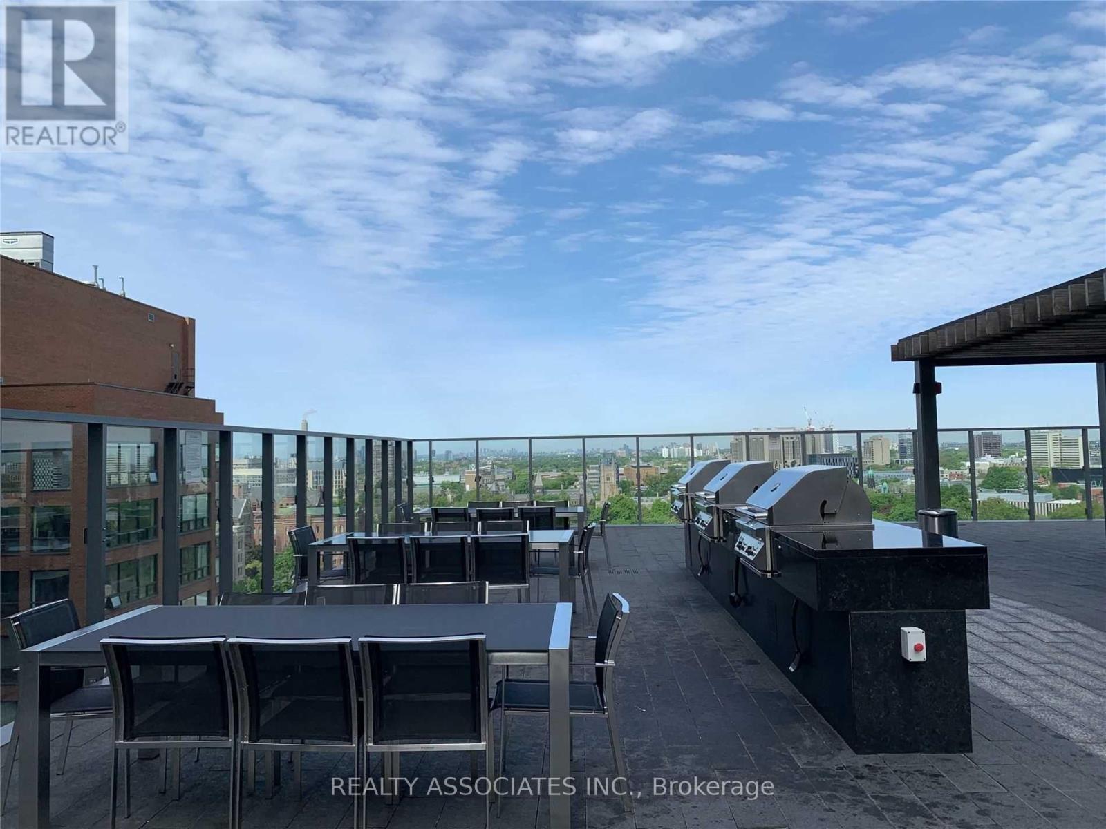 2304 - 57 St Joseph Street, Toronto, Ontario  M5S 0C5 - Photo 18 - C12652826