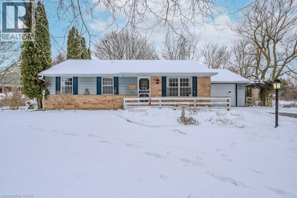 39 BANNOCKBURN Road, Kitchener, Ontario