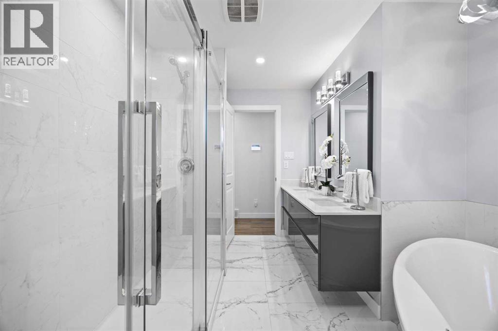 827 Canaveral Crescent Sw, Calgary, Alberta  T2W 1N3 - Photo 23 - A2270166