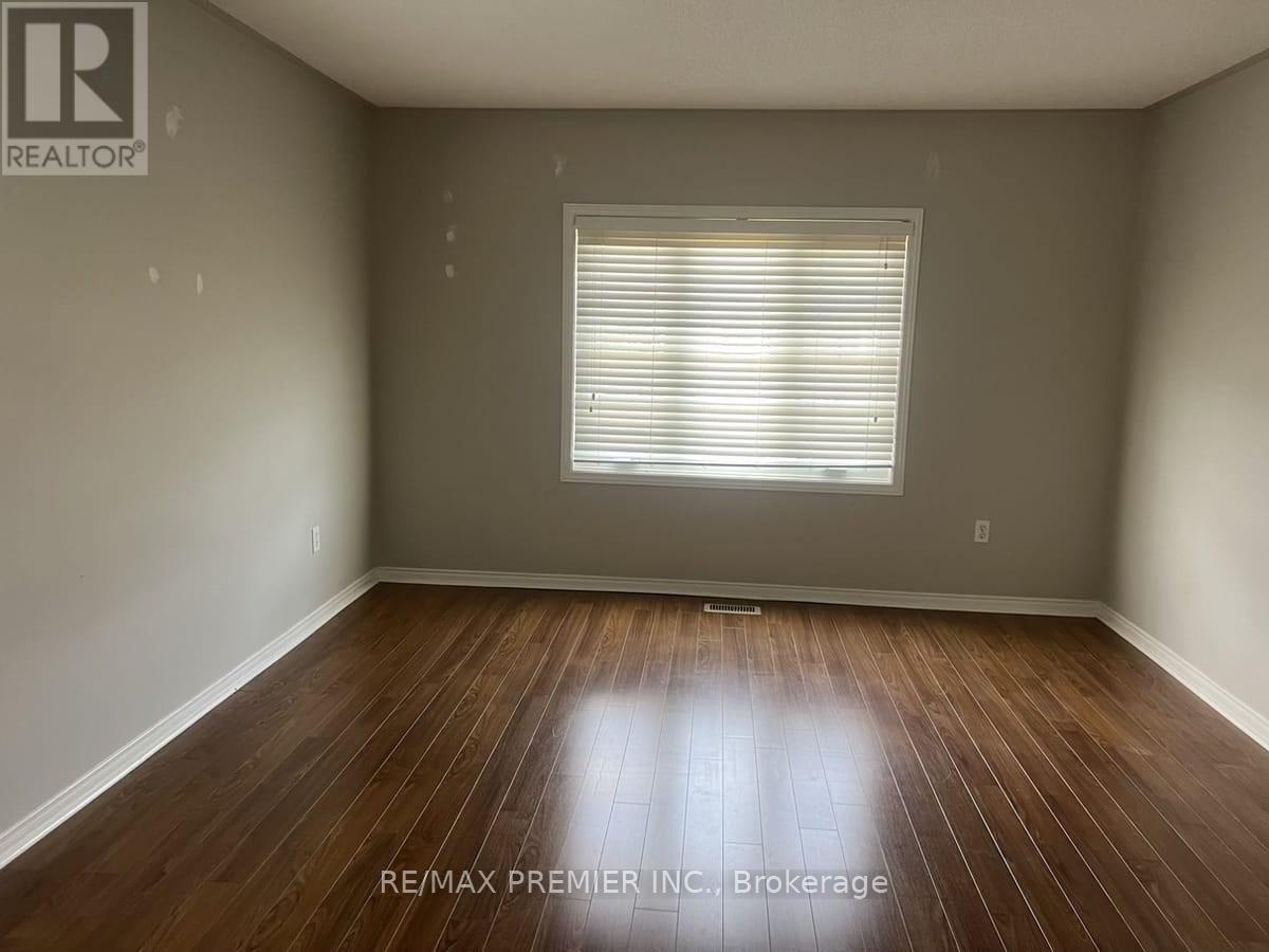 46 - 58 Louana Crescent, Vaughan, Ontario  L4L 8X2 - Photo 11 - N12650818