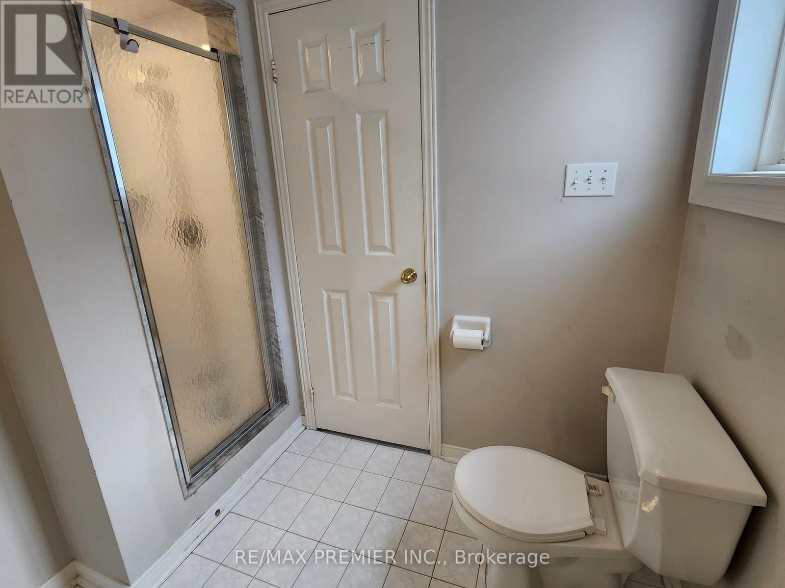 46 - 58 Louana Crescent, Vaughan, Ontario  L4L 8X2 - Photo 10 - N12650818