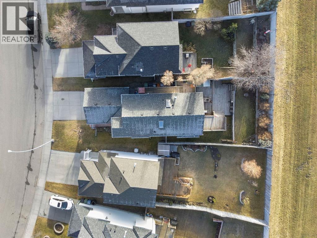 204 Hidden Spring Green Nw, Calgary, Alberta  T3A 5N4 - Photo 45 - A2270121