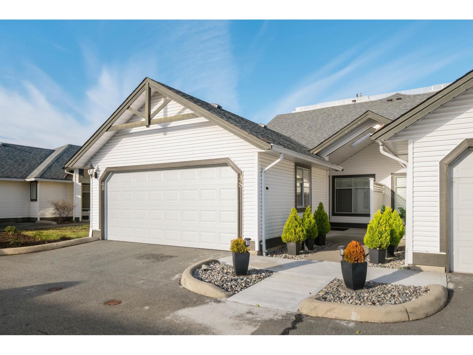 48 19649 53 AVENUE, Langley, British Columbia