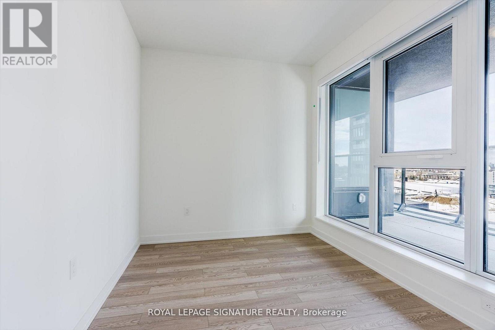 1820 - 1 Quarrington Lane, Toronto, Ontario  M3C 0S4 - Photo 13 - C12653630