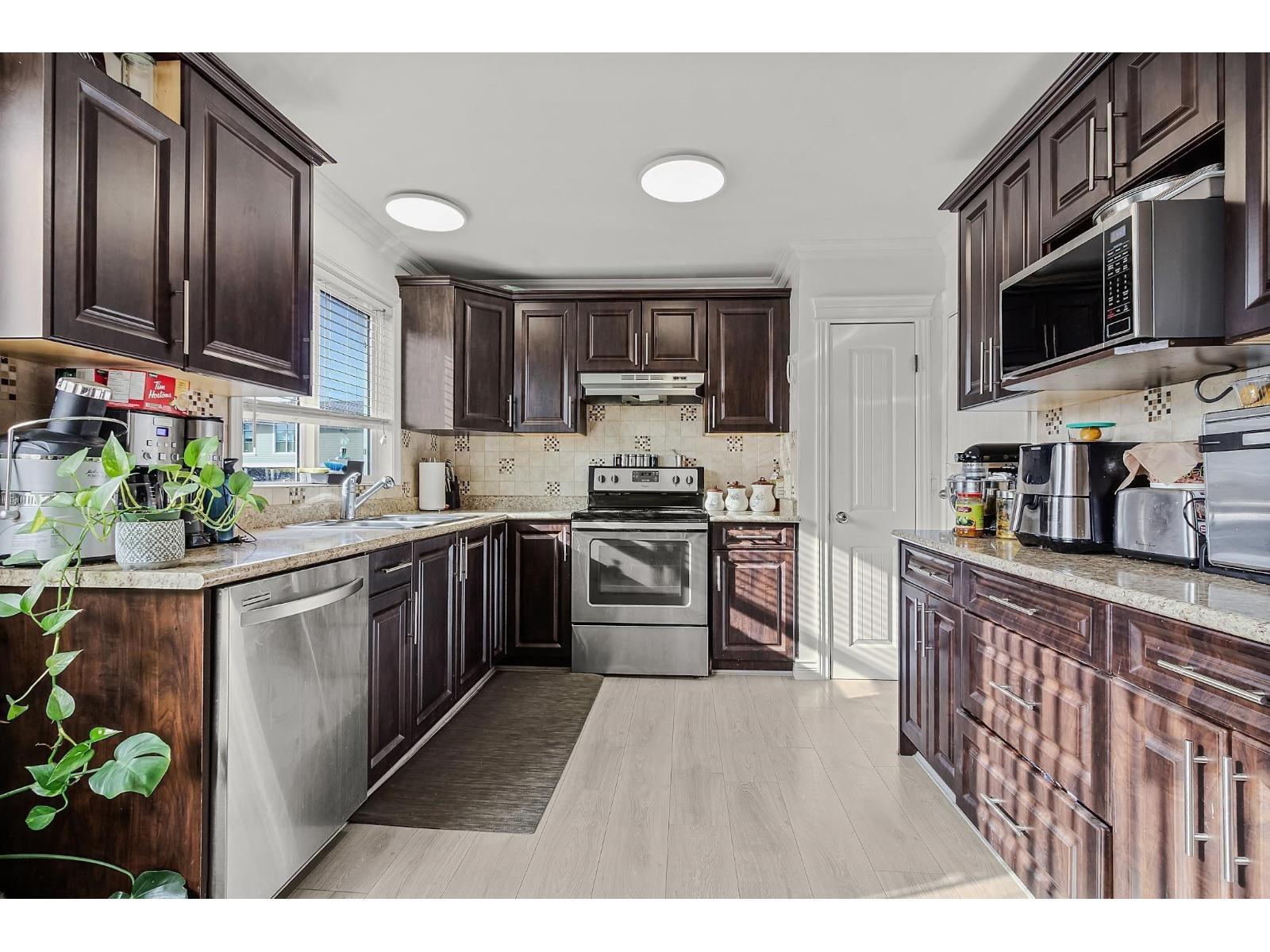 2489 Parkview Street, Abbotsford, British Columbia  V2T 3K8 - Photo 4 - R3074971