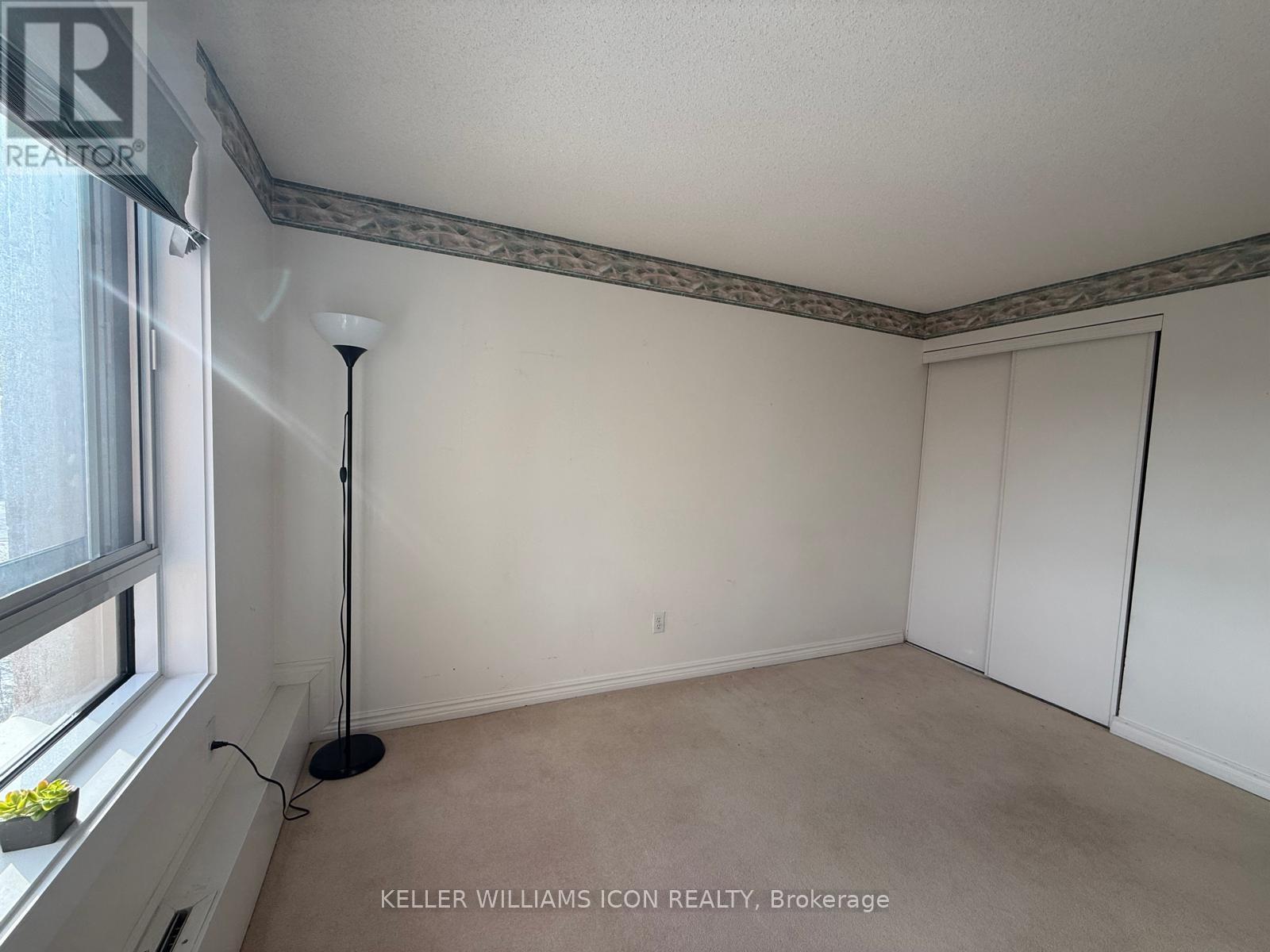 702 - 960 Teron Road, Ottawa, Ontario  K2K 2B6 - Photo 28 - X12653644