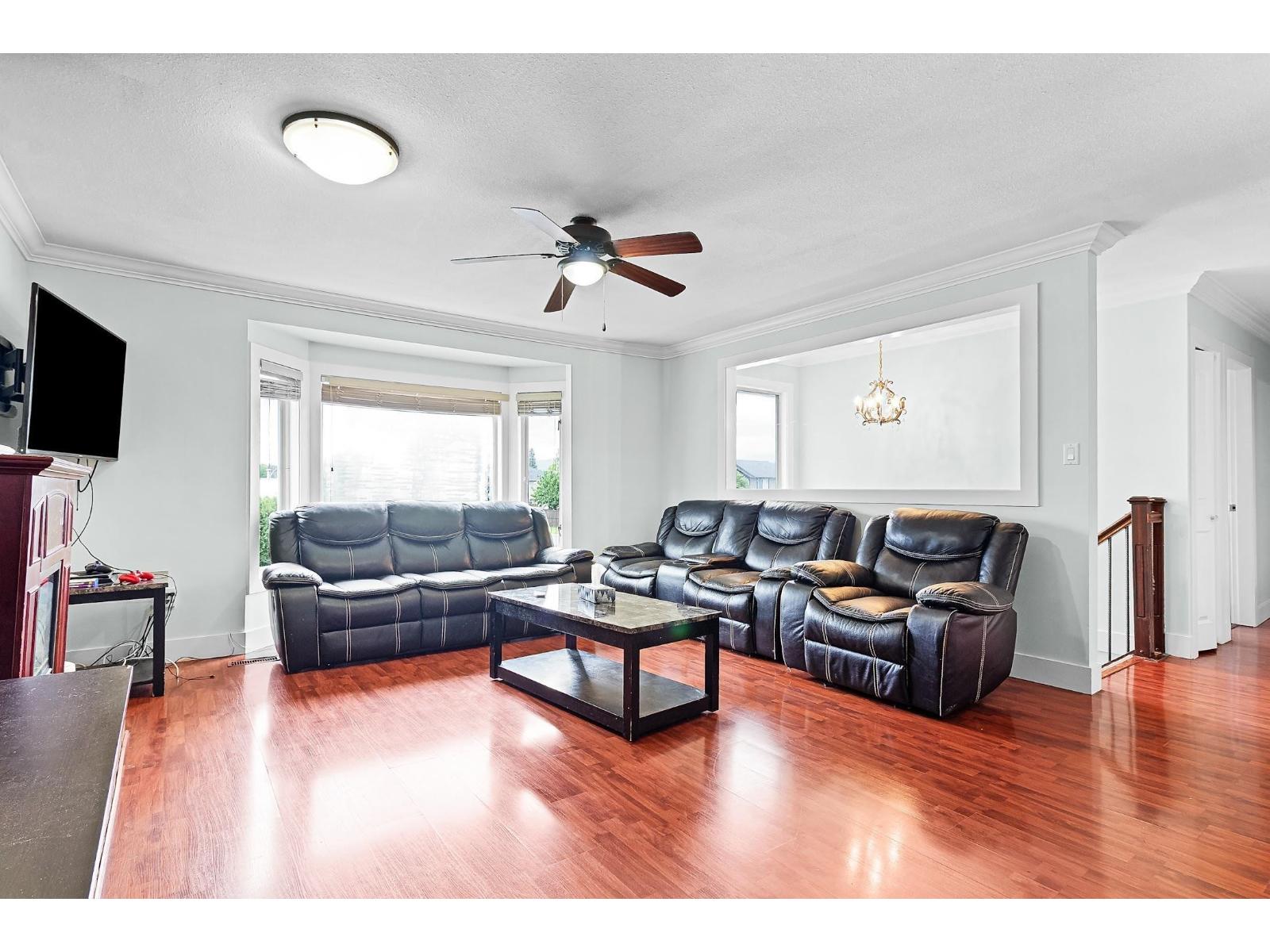 31910 Mayne Avenue, Abbotsford, British Columbia  V2T 4W9 - Photo 4 - R3074973