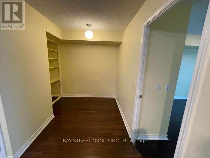 515 - 51 Lower Simcoe Street, Toronto, Ontario  M5J 3A2 - Photo 15 - C12653640