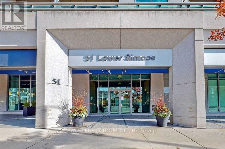 515 - 51 Lower Simcoe Street, Toronto, Ontario  M5J 3A2 - Photo 3 - C12653640