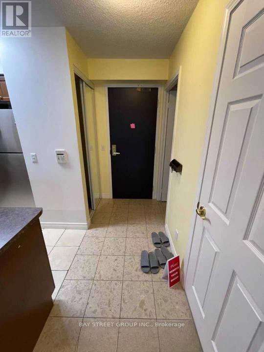 515 - 51 Lower Simcoe Street, Toronto, Ontario  M5J 3A2 - Photo 5 - C12653640