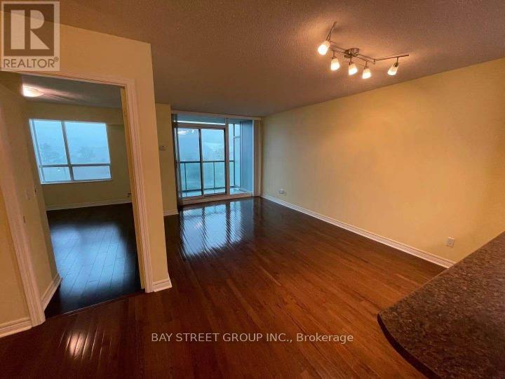 515 - 51 Lower Simcoe Street, Toronto, Ontario  M5J 3A2 - Photo 7 - C12653640