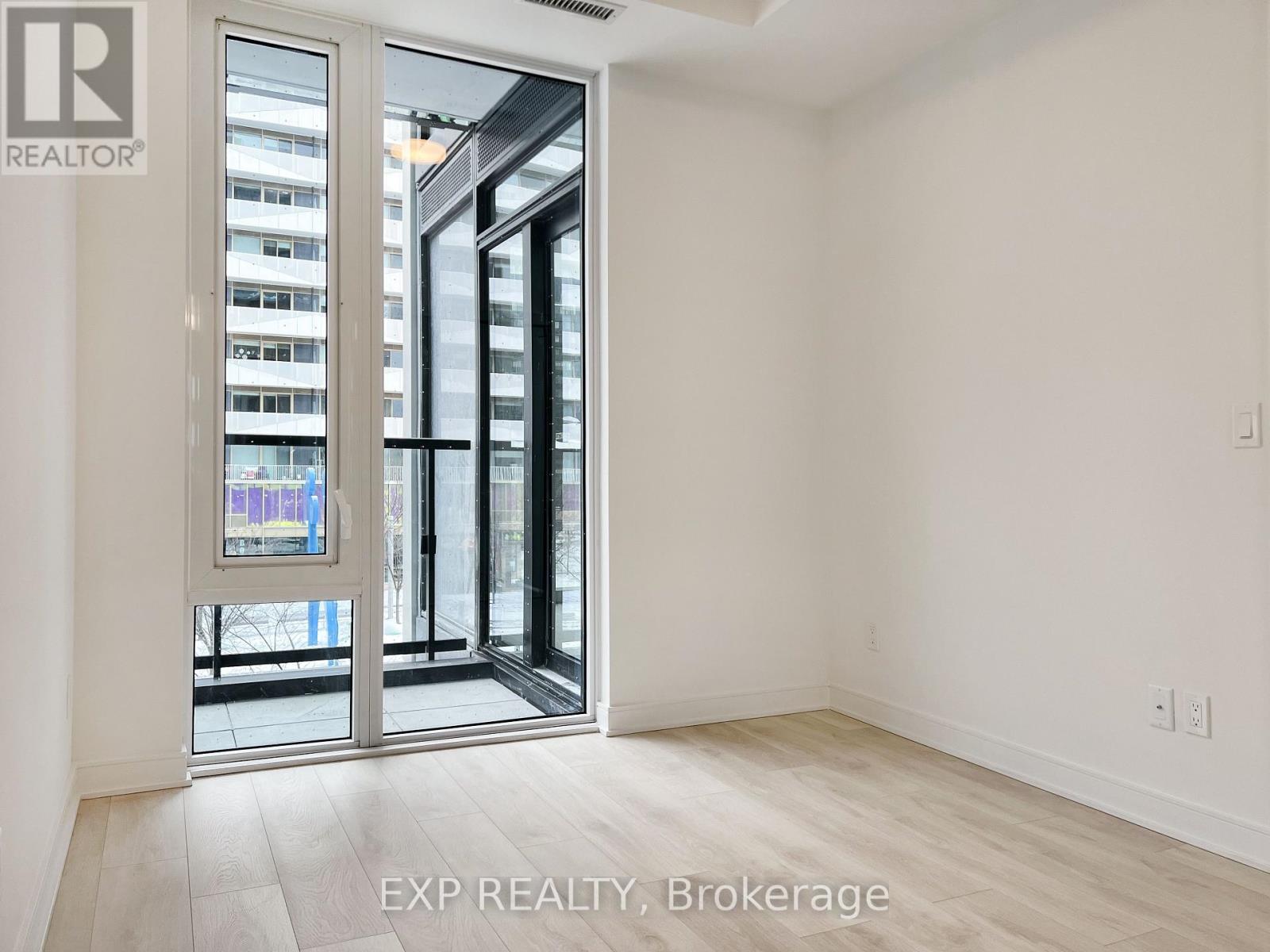 N372 - 35 Rolling Mills Road, Toronto, Ontario  M5A 0V6 - Photo 3 - C12653646