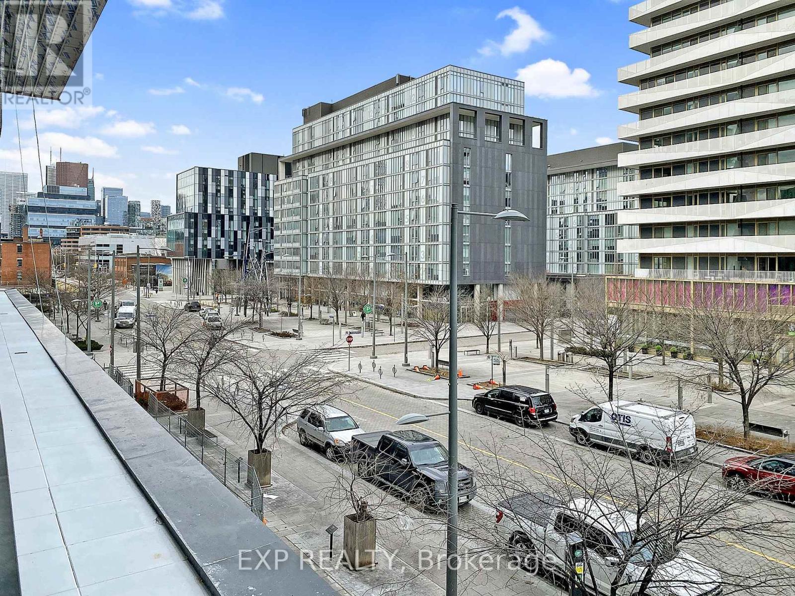 N372 - 35 Rolling Mills Road, Toronto, Ontario  M5A 0V6 - Photo 5 - C12653646