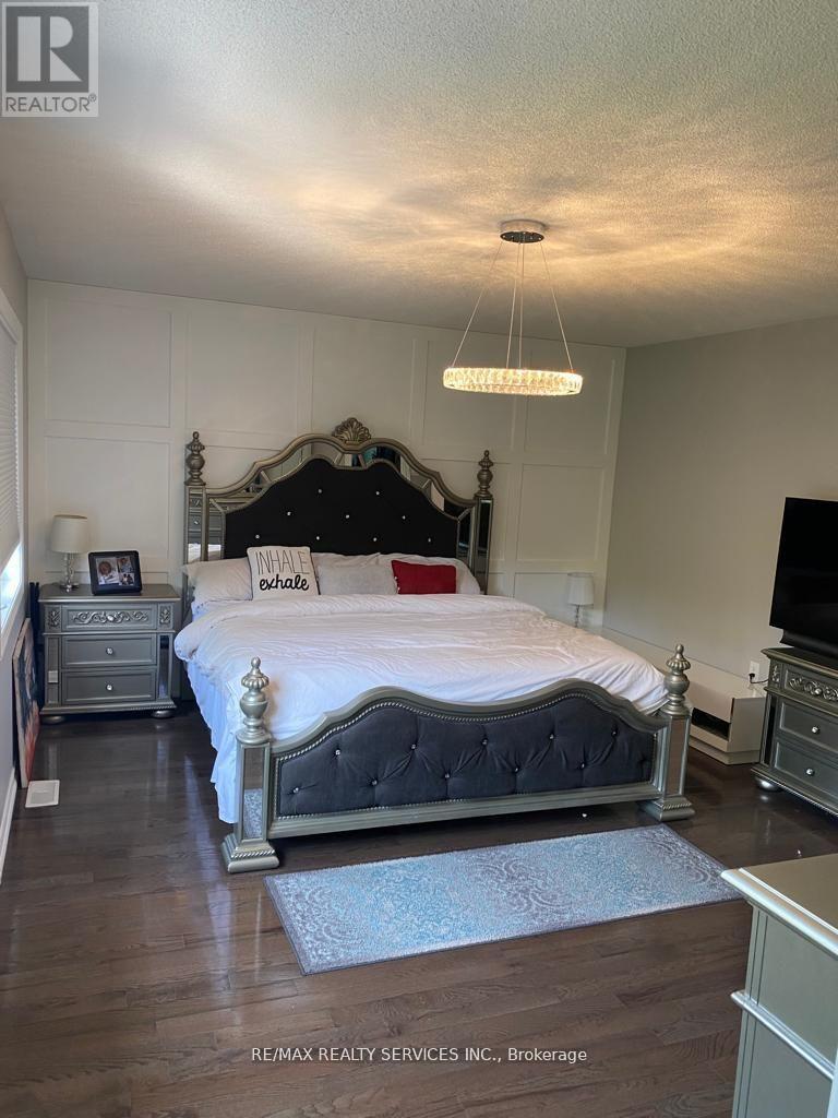 58 Promenade Drive N, Whitby, Ontario  L1R 0L4 - Photo 10 - E12653636