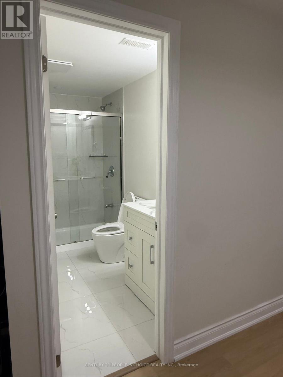 # 2( Bsmt) - 4 Meek Avenue, Mono, Ontario  L9W 6W7 - Photo 4 - X12653642