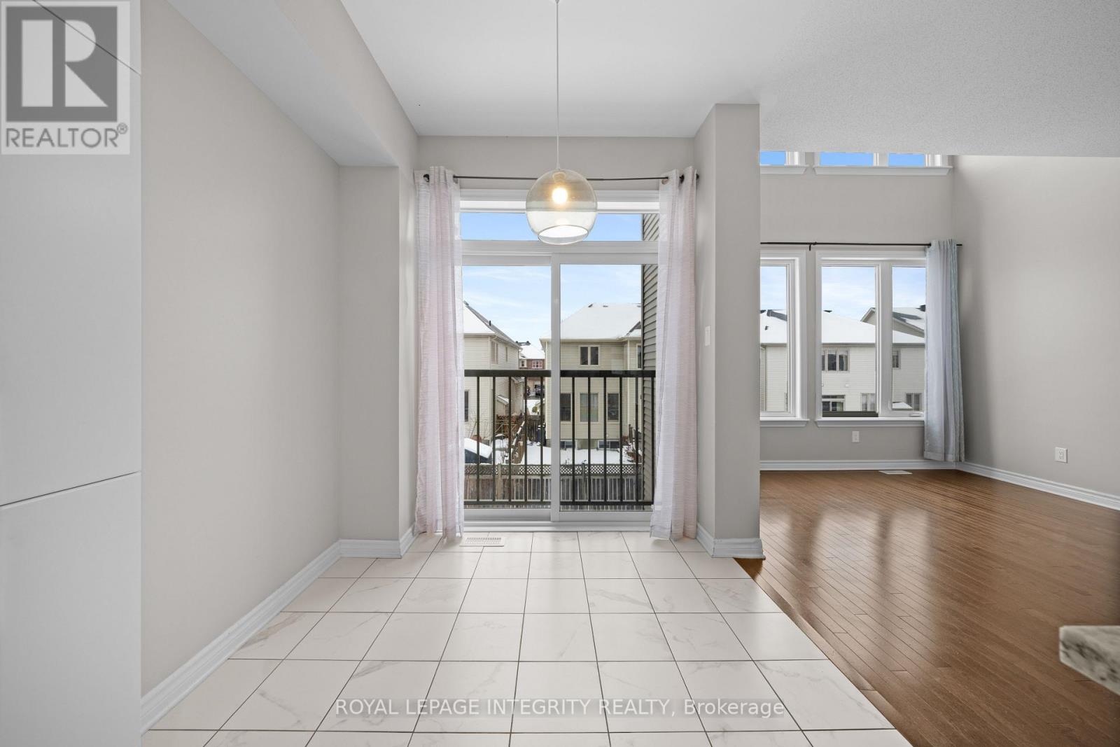 906 Fletcher Circle, Ottawa, Ontario  K2T 0B8 - Photo 16 - X12653652