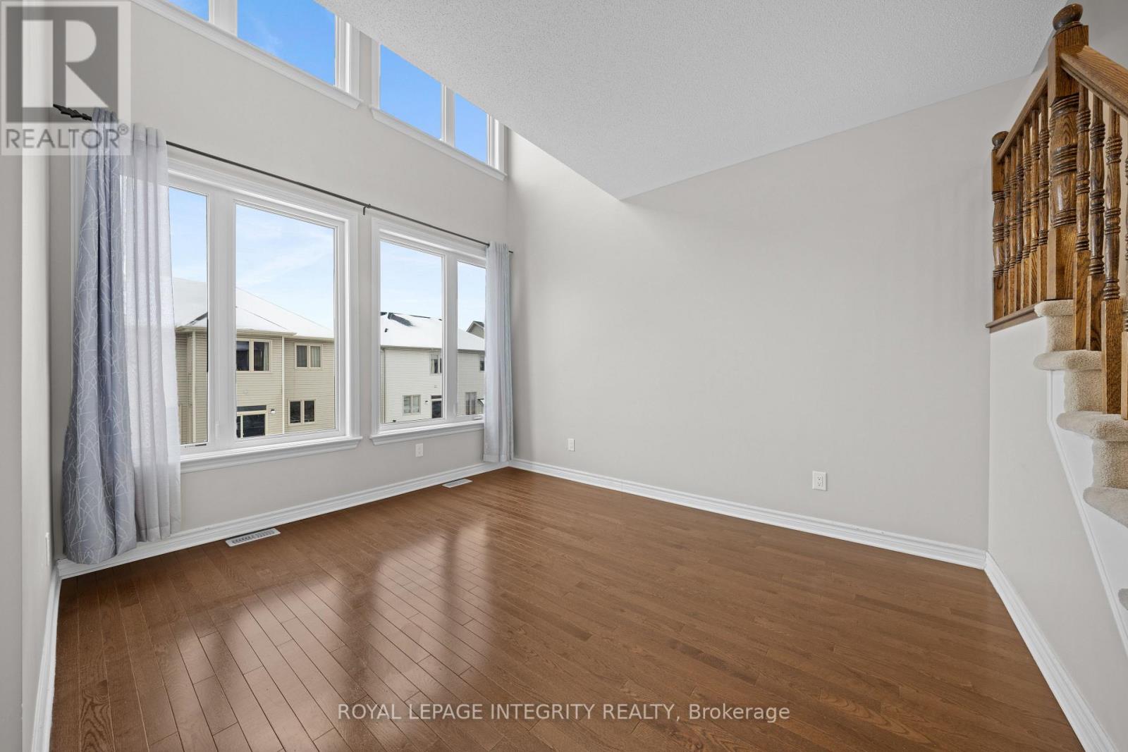 906 Fletcher Circle, Ottawa, Ontario  K2T 0B8 - Photo 17 - X12653652