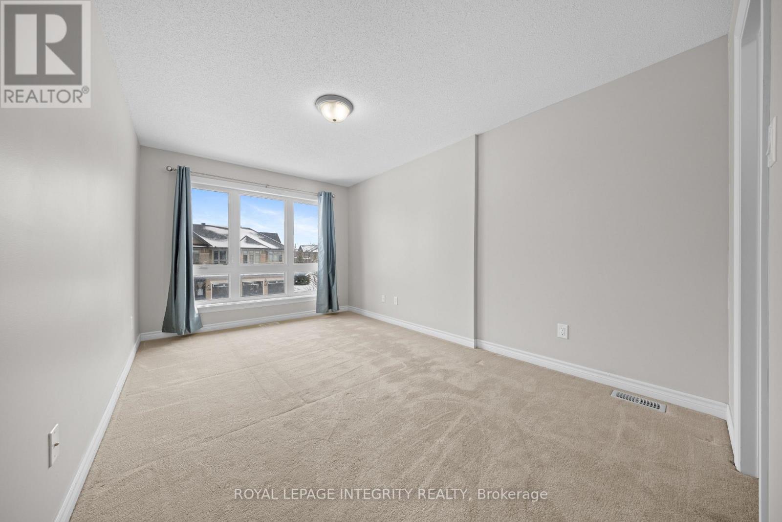 906 Fletcher Circle, Ottawa, Ontario  K2T 0B8 - Photo 34 - X12653652