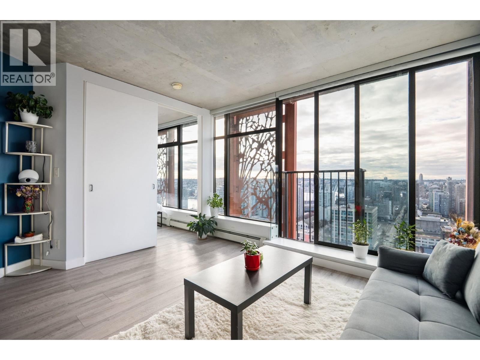 3909 128 W CORDOVA STREET, Vancouver, British Columbia