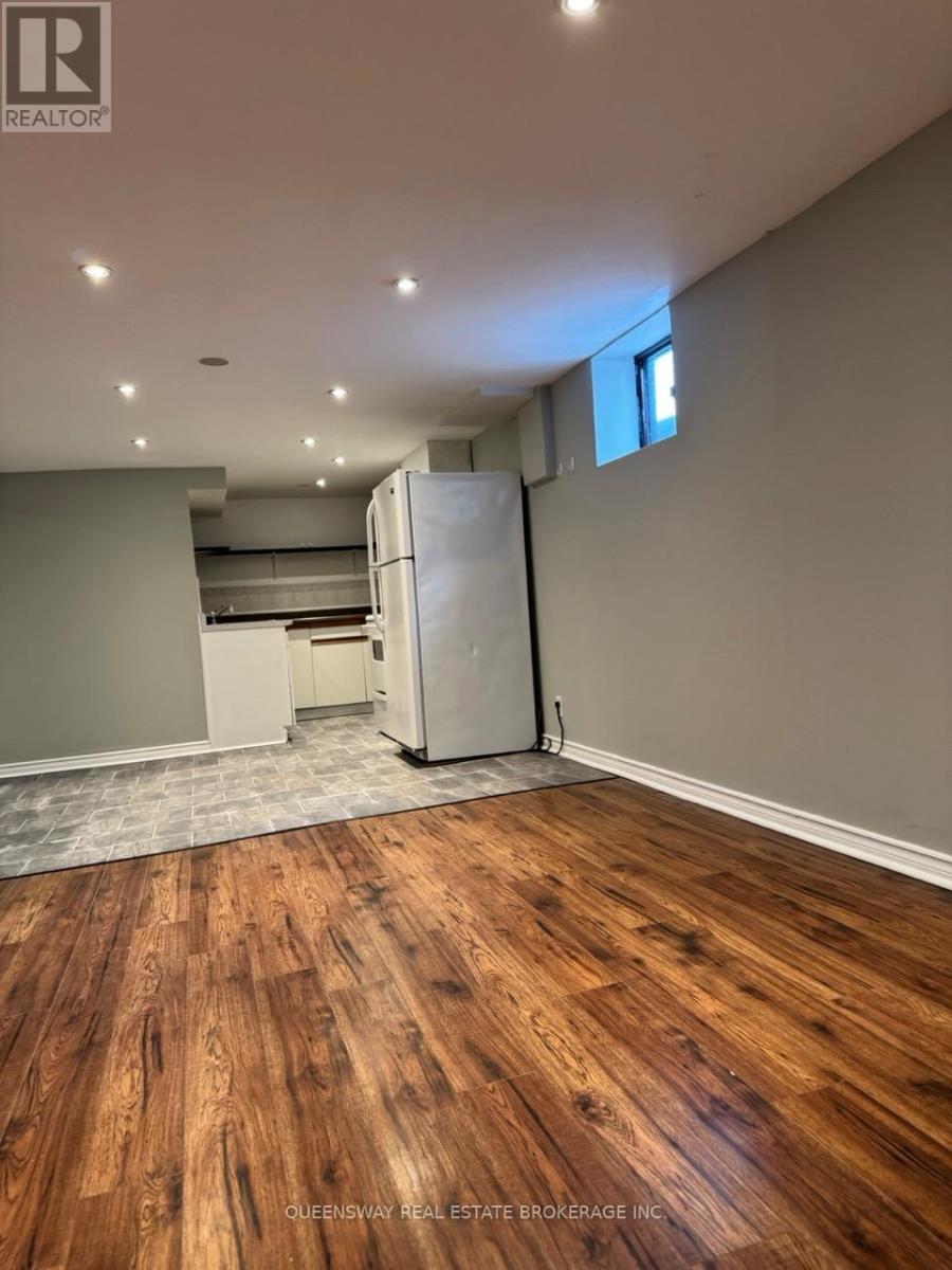 Lower - 94 Hurley Road, Ajax, Ontario  L1S 1N6 - Photo 11 - E12653648