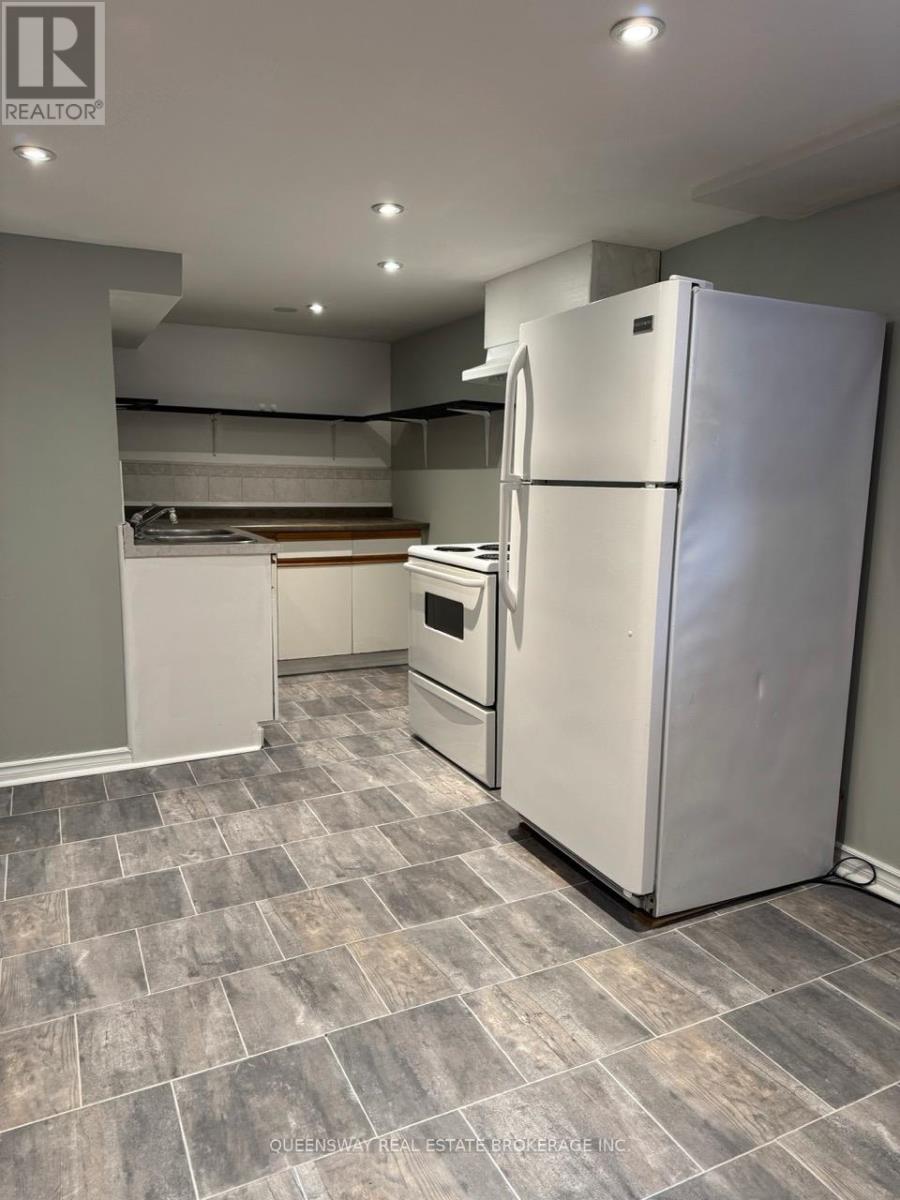 Lower - 94 Hurley Road, Ajax, Ontario  L1S 1N6 - Photo 12 - E12653648