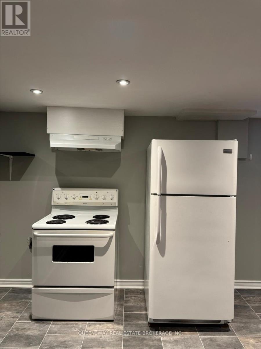 Lower - 94 Hurley Road, Ajax, Ontario  L1S 1N6 - Photo 14 - E12653648