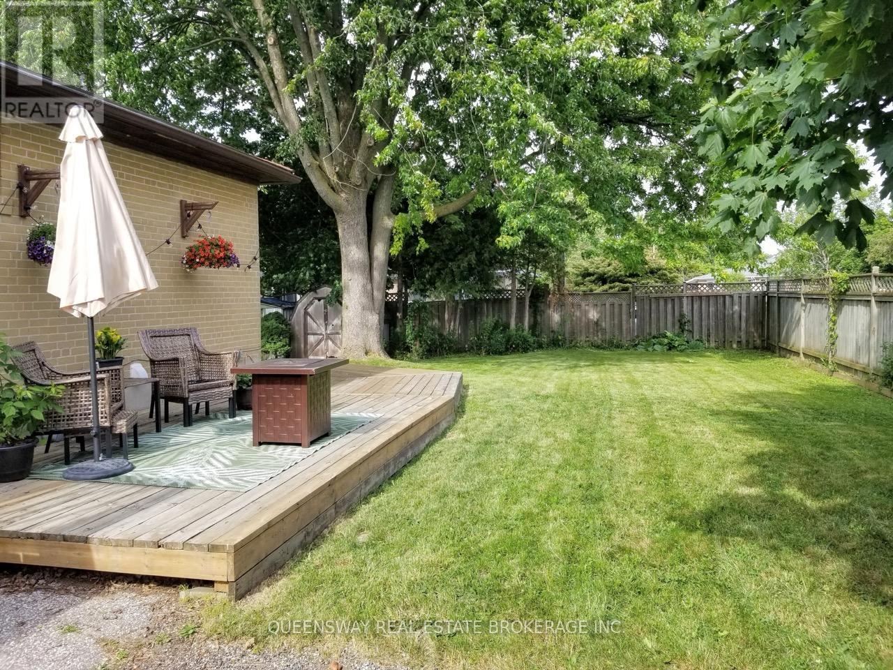 Lower - 94 Hurley Road, Ajax, Ontario  L1S 1N6 - Photo 2 - E12653648