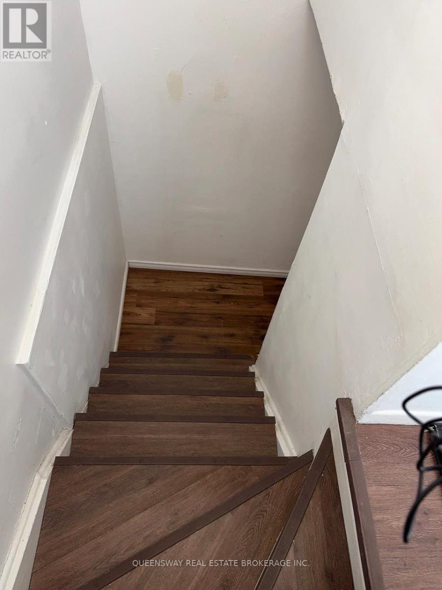 Lower - 94 Hurley Road, Ajax, Ontario  L1S 1N6 - Photo 7 - E12653648