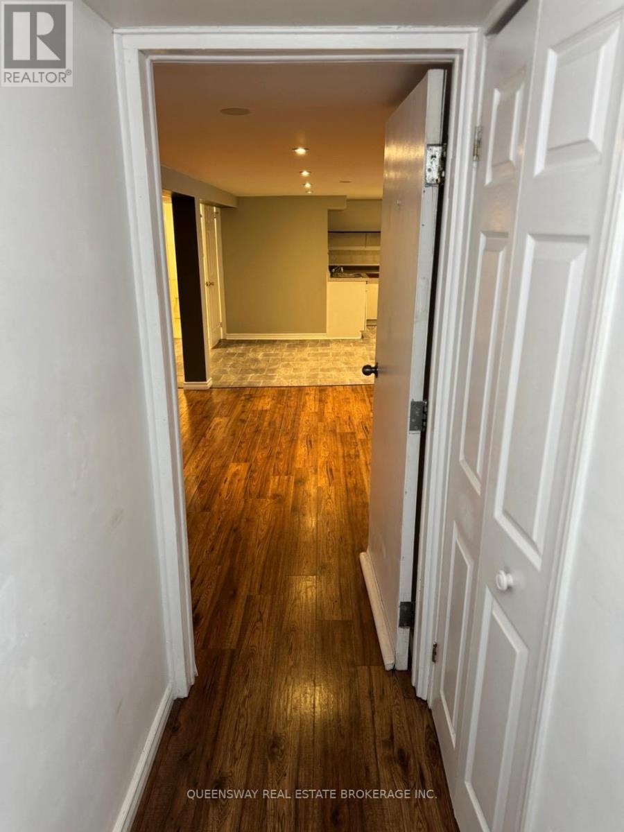 Lower - 94 Hurley Road, Ajax, Ontario  L1S 1N6 - Photo 8 - E12653648