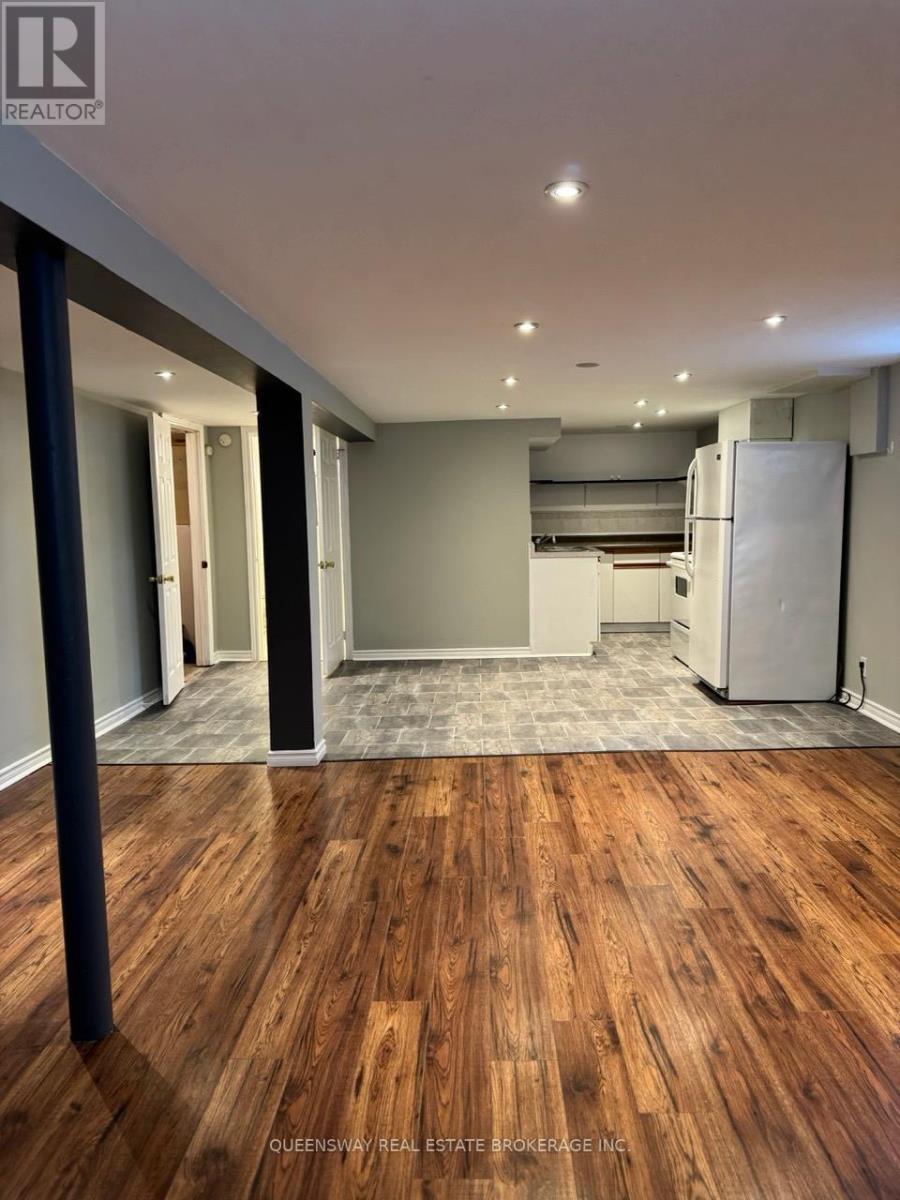 Lower - 94 Hurley Road, Ajax, Ontario  L1S 1N6 - Photo 9 - E12653648