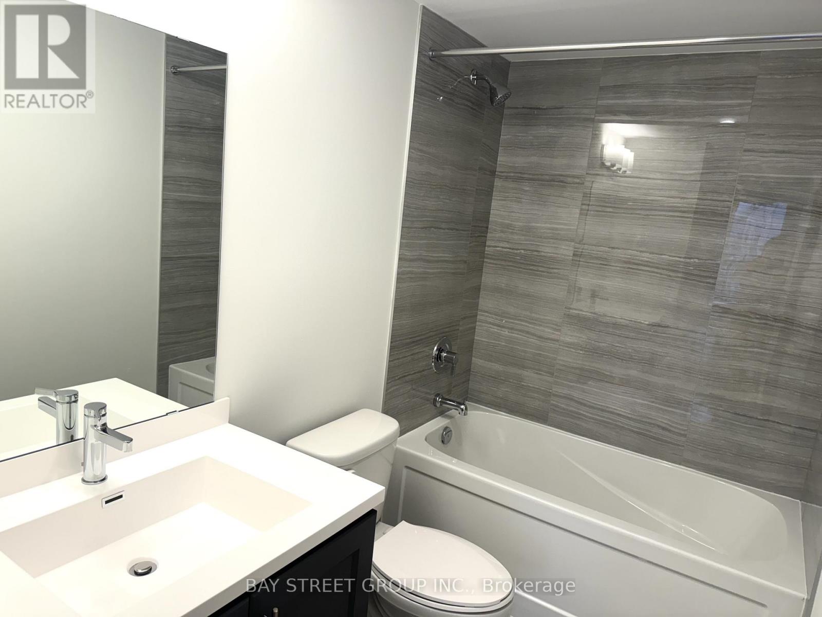 Th307 - 130 Honeycrisp Crescent, Vaughan, Ontario  L4K 0N7 - Photo 11 - N12653656