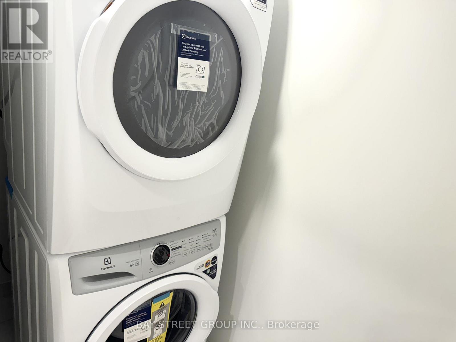 Th307 - 130 Honeycrisp Crescent, Vaughan, Ontario  L4K 0N7 - Photo 14 - N12653656