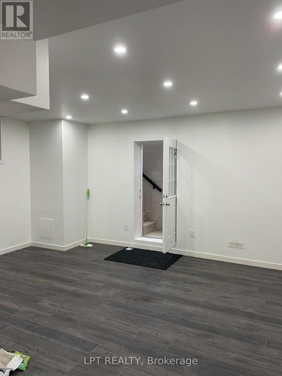 Basement - 3401 Regiment Road, London South, Ontario  N6P 0H2 - Photo 4 - X12653654