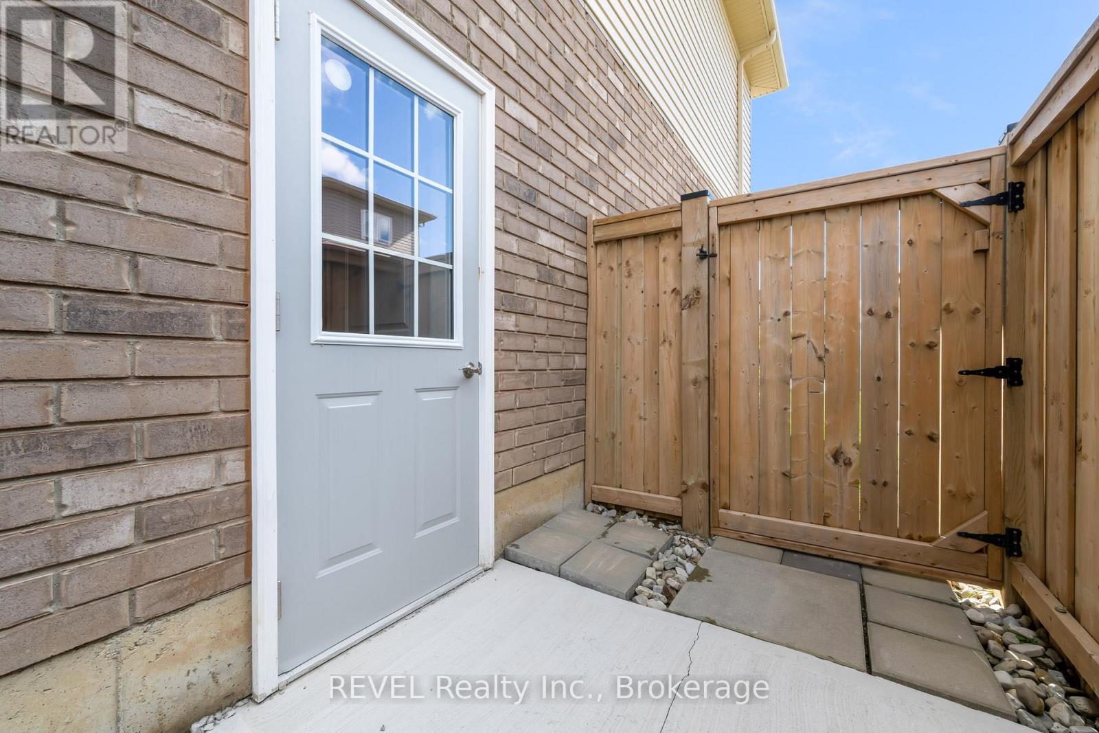 102 Cittadella Boulevard, Hamilton, Ontario  L8J 3H5 - Photo 33 - X12653658