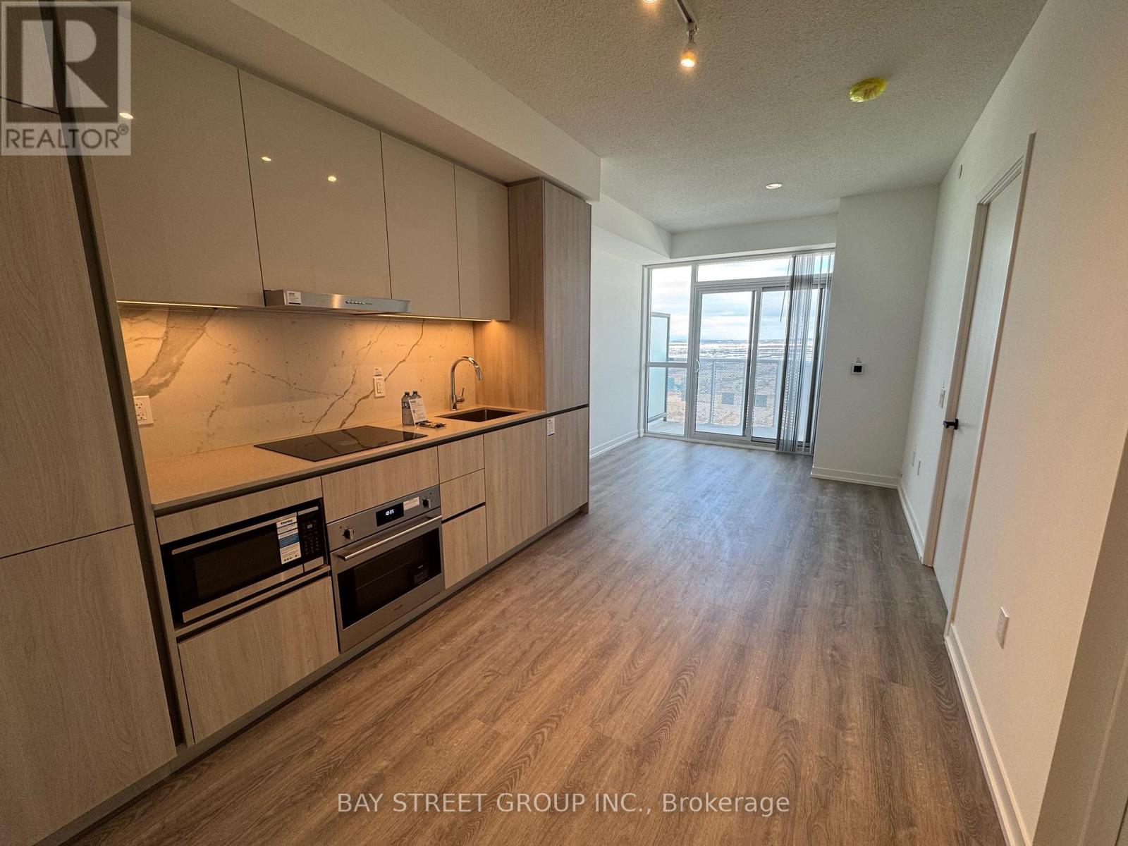 3805 - 8 Interchange Way, Vaughan, Ontario  L4K 0R2 - Photo 5 - N12653660