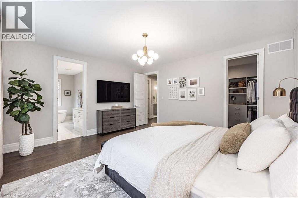 1437 Everest Crescent, Oakville, Ontario  L6H 3S4 - Photo 17 - 40692872