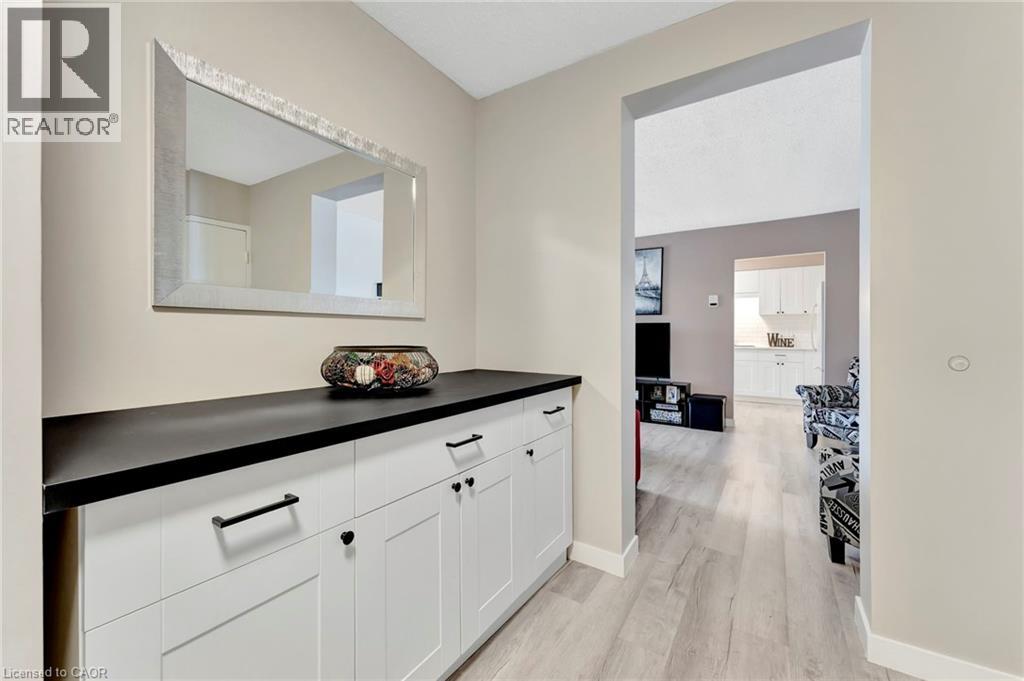 944 Caledonian View Unit# 405, Cambridge, Ontario  N3H 1A5 - Photo 7 - 40741775