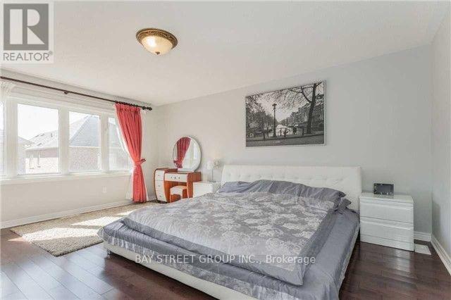 79 Acer Crescent, Whitchurch-Stouffville, Ontario  L4A 0V5 - Photo 5 - N12653668