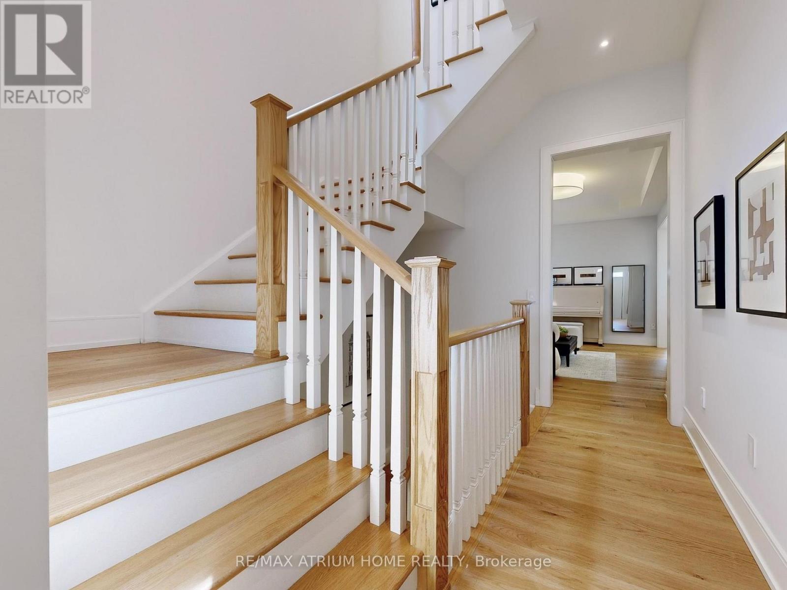 7 Orbit Avenue, Richmond Hill, Ontario  L4C 4Z2 - Photo 23 - N12653672