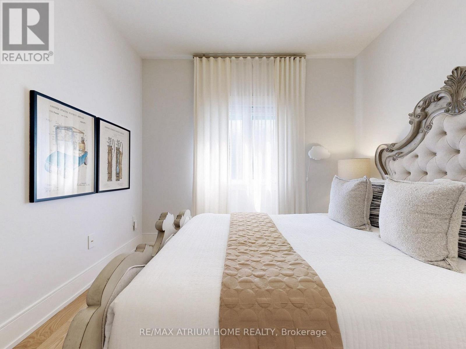 7 Orbit Avenue, Richmond Hill, Ontario  L4C 4Z2 - Photo 35 - N12653672