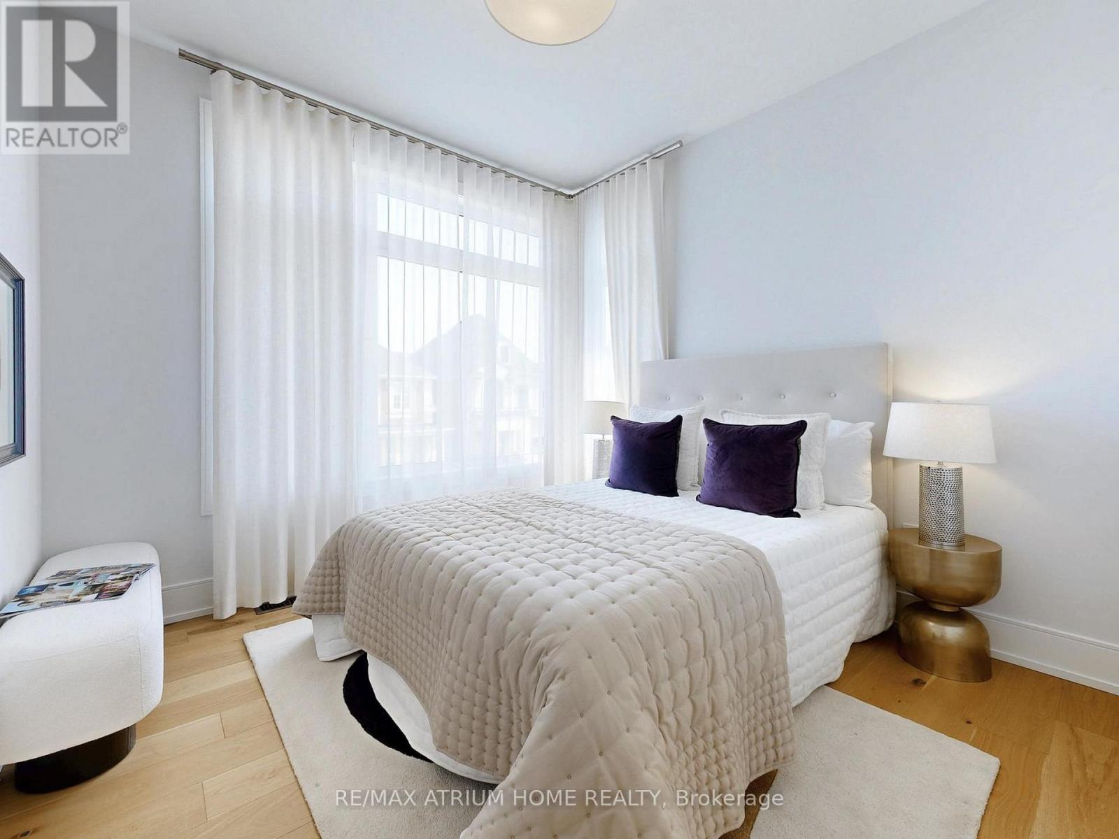 7 Orbit Avenue, Richmond Hill, Ontario  L4C 4Z2 - Photo 37 - N12653672