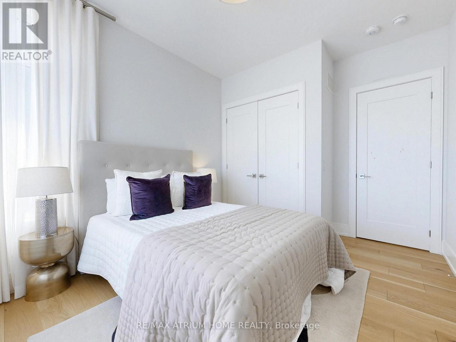 7 Orbit Avenue, Richmond Hill, Ontario  L4C 4Z2 - Photo 38 - N12653672