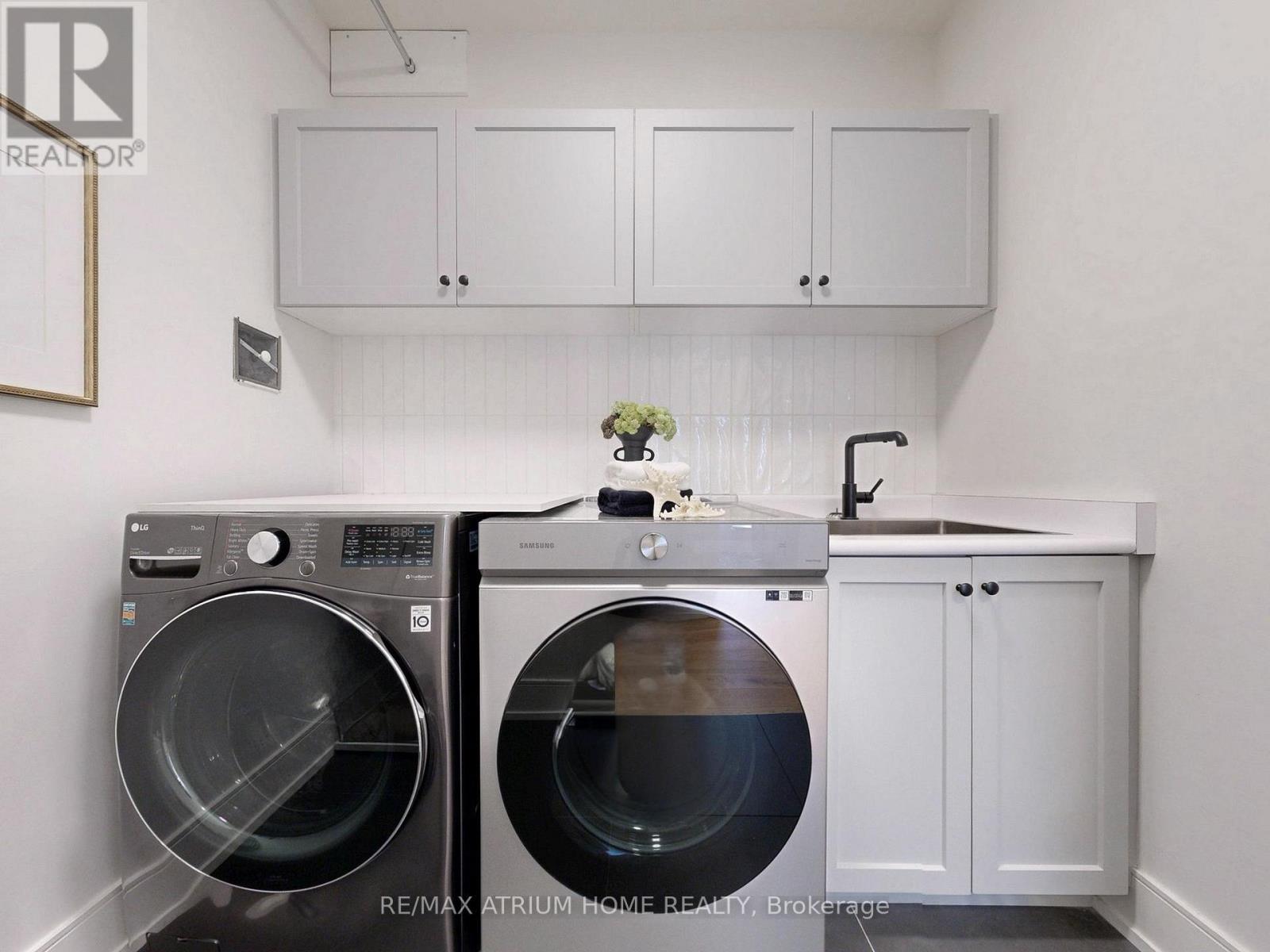 7 Orbit Avenue, Richmond Hill, Ontario  L4C 4Z2 - Photo 43 - N12653672