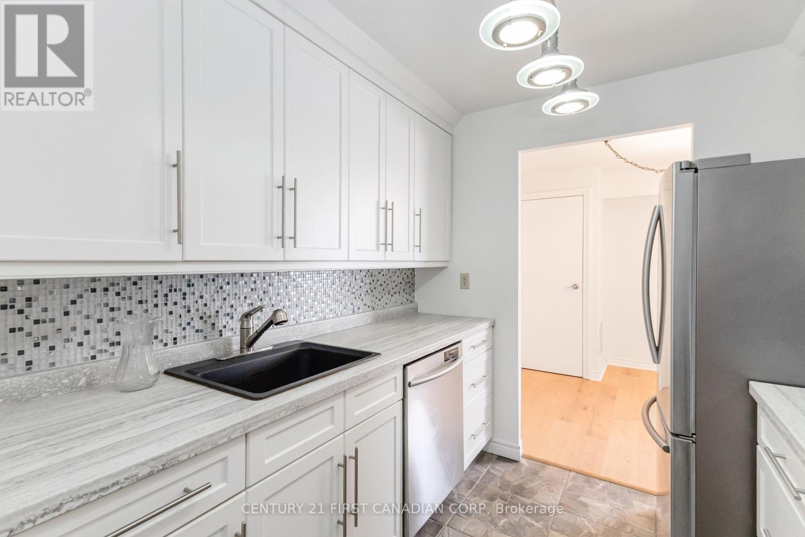 1203 - 860 Commissioners Road E, London South, Ontario  N6C 5Y8 - Photo 16 - X12653684